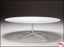 Florence table, designed by Florence Knoll, with white Carrara marble top.